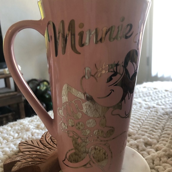 Disney Minnie Mouse Tall Latte Coffee Mug - Picture 3 of 4